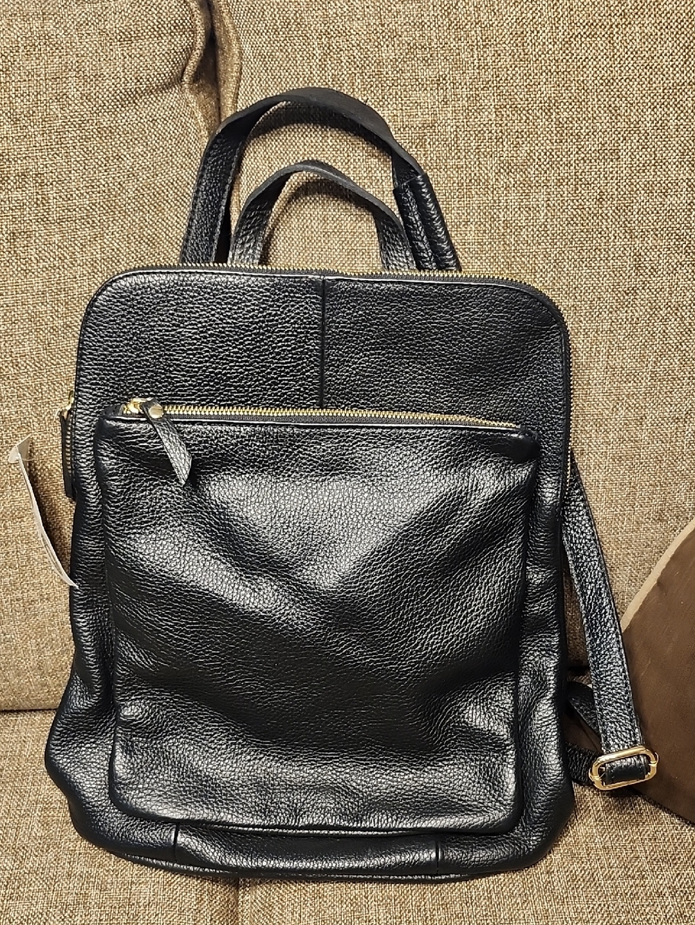 L.CREDI BLACK PEBBLED LEATHER CONVERTIBLE BACKPACK
